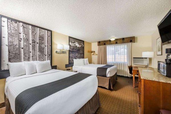 Super 8 By Wyndham Canon City