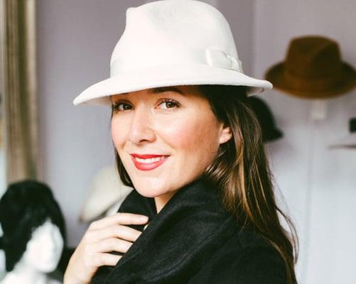 Jamie Beck in her Bespoke Satya Twena Hat