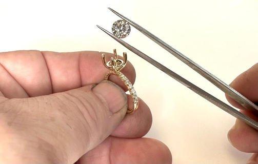 We have expert jewelers in our store who will repair your jewelry, restore heirloom jewelry or custom design your dream jewelry.