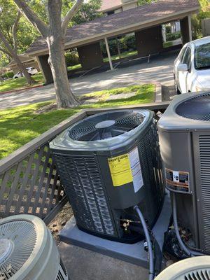 2 Ton outdoor condenser.