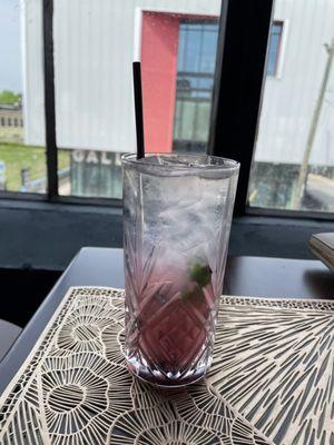 Blueberry mojito