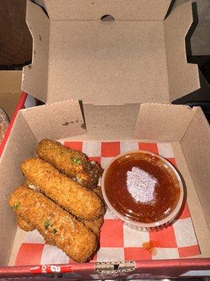 Mozzarella Sticks