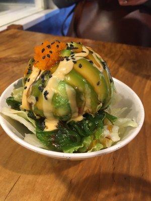 Dragon Egg (sushi)