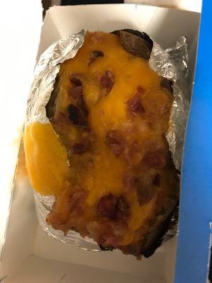 Loaded baked potatoe