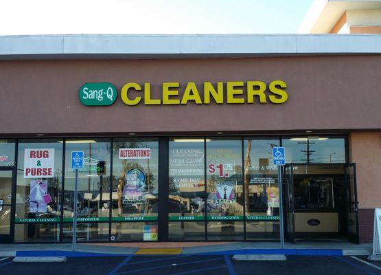 Sang Q Cleaners Store Front