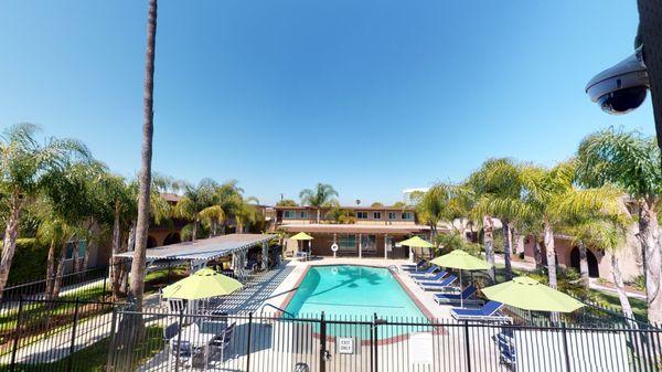 Swimming Pool at Huntington Cove Apartment Homes in Huntington Beach, California. Pet Friendly Studio, One, Two and Three Bedrooms.