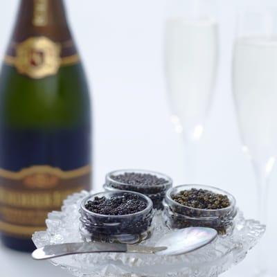 Champagne and caviar, a perfect match