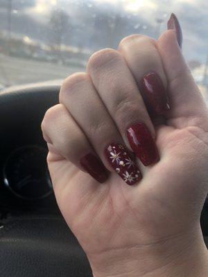 Cute Christmas Nails by Hannah