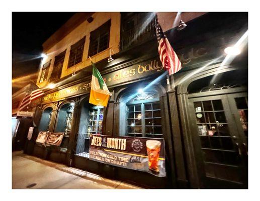 Ballydoyle Irish Pub & Restaurant.  5157 Main St, Downers Grove, IL