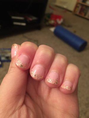 Chan gave me pastel pink nails with a little gold glitter!