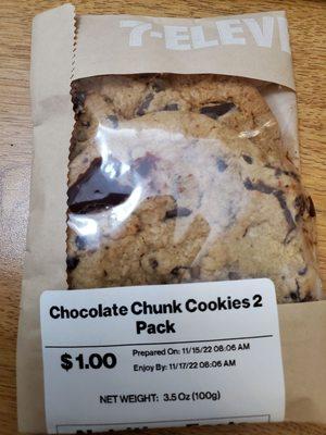 Soft Chocolate chunk cookies, 2 pack