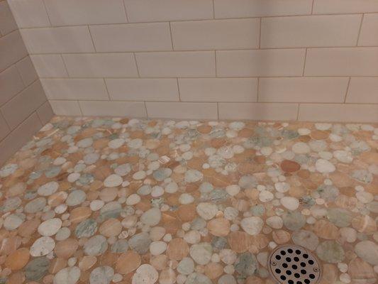 After with new replaced tile.