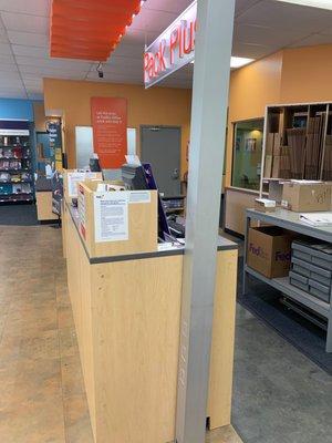 FedEx Office Print & Ship Center