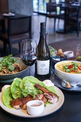 Fragrant Duck, Sayur Lodeh, Mongolian Noodles, and Stags' Leap Petite Syrah - IG: @nelson_eats