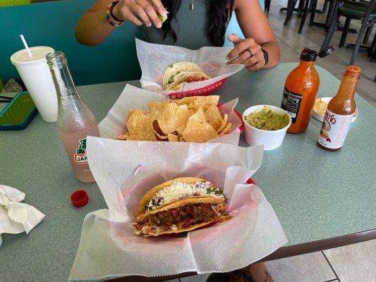 Tamiami Tacos