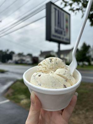 Tall Man’s Homemade Ice Cream