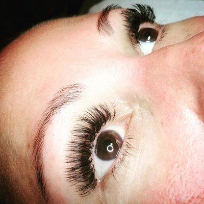 Volume lashes by Mary