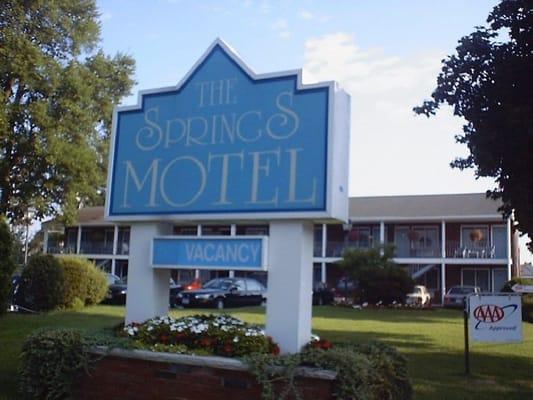 Inn-Quality at Motel Prices