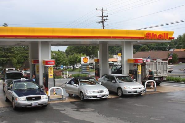 Main Street Shell--supporting the community for over 35 years.