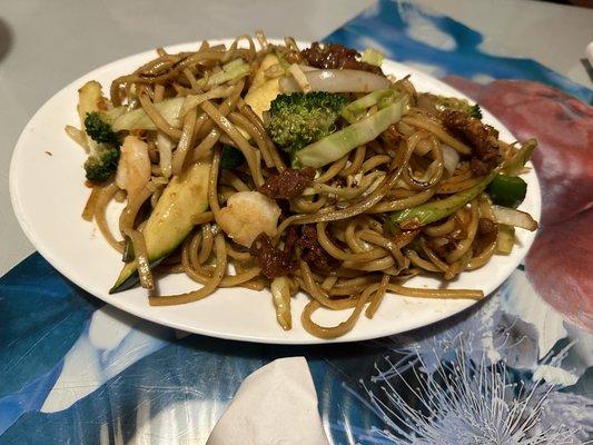 Combination Lo Mein