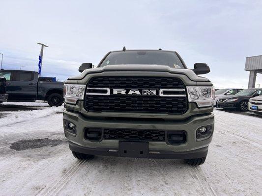 2022 ram 2500 bighorn- come in and ask for TRISTAN!