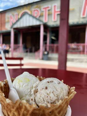 Lemon Bar and Wedding Cake (limited) in Waffle Bowl