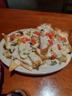 Italian Nachos w/sausage & green chili Alfredo - very tasty - close to our favorite 11-15-24