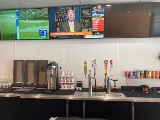 Sports bar with great beer selection!