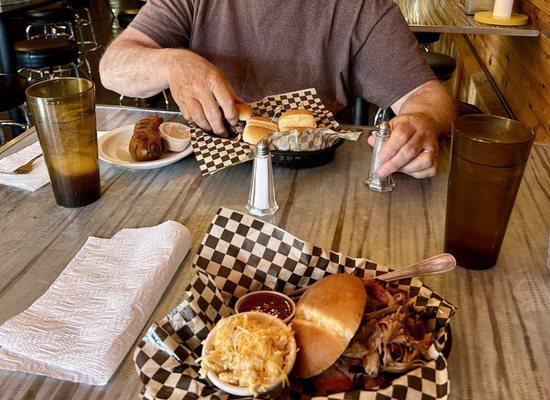 The Relic Smokehouse And Pub