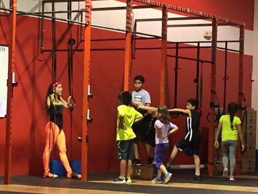 Kids Crossfit, they love it!!!