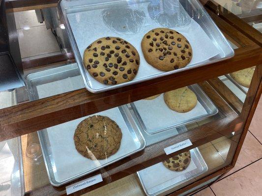 Ginormous cookies