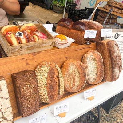 Bread arrangement