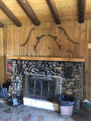 The Crestwood Cabin - each cabin has wood burning fireplace and wood supplied.