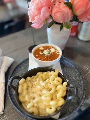 Mac and cheese and tomato soup