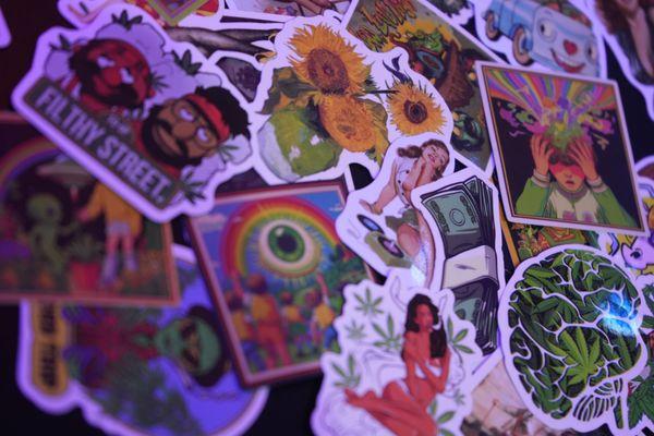 Get your FREE 420 stickers with every purchase!