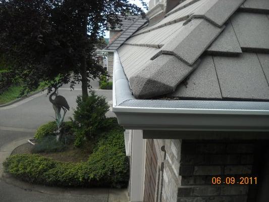 Gutter with Sentinel Debris Shield installed.