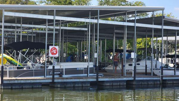 Public Covered Boat Slips for Scoreboard Customers