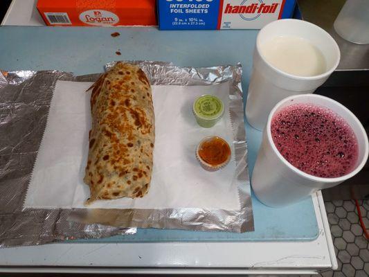 Asada Burrito w/ Jamaica & Horchata.