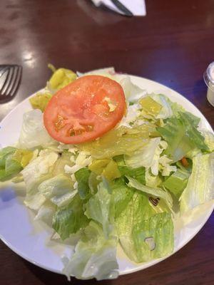 Side salad that comes with dinner meals