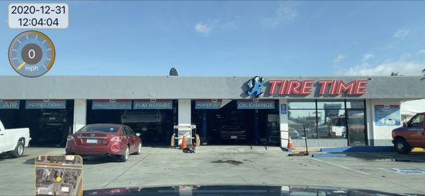 The receiving area at Tire Time