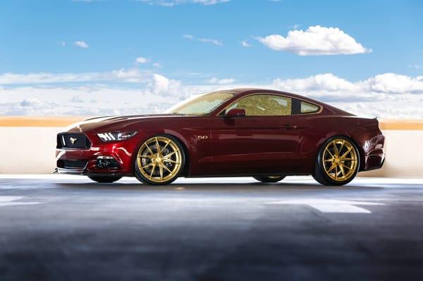 LightWurkz SEMA 2015 Ford Mustang
Custom color matched housings
Blacked our reflectors
Custom Red LED DRL system