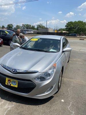 2011 Hyundia Sonata Hybrid