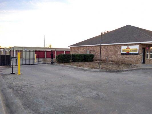 Easy Stop Storage in Centerton, AR offers secure, gated access to your storage unit!