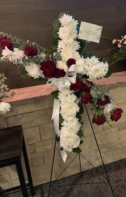 Beautiful free standing cross