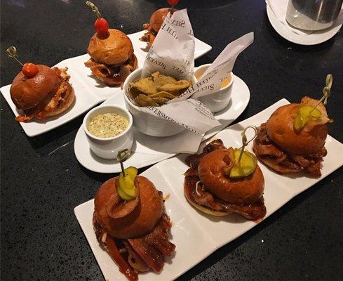 chicken sliders & beef sliders, w/ fried pickles