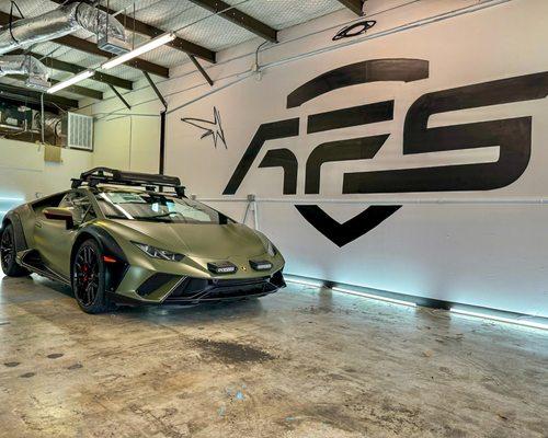 North Austin's luxury paint protection film (PPF), window tint and ceramic coating installation shop. Installing the best product, XPEL.