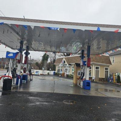 Omega gas station