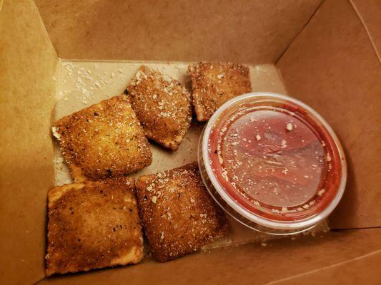 Famous St. Louis Toasted Ravioli