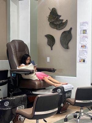 Karrma Nails & Spa