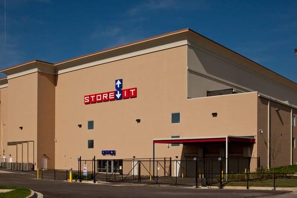 Store-It - Exterior